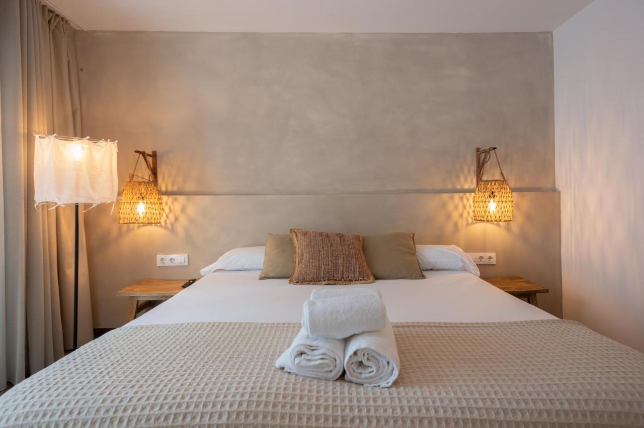 Hostal Es Niu De 塔马留 外观 照片