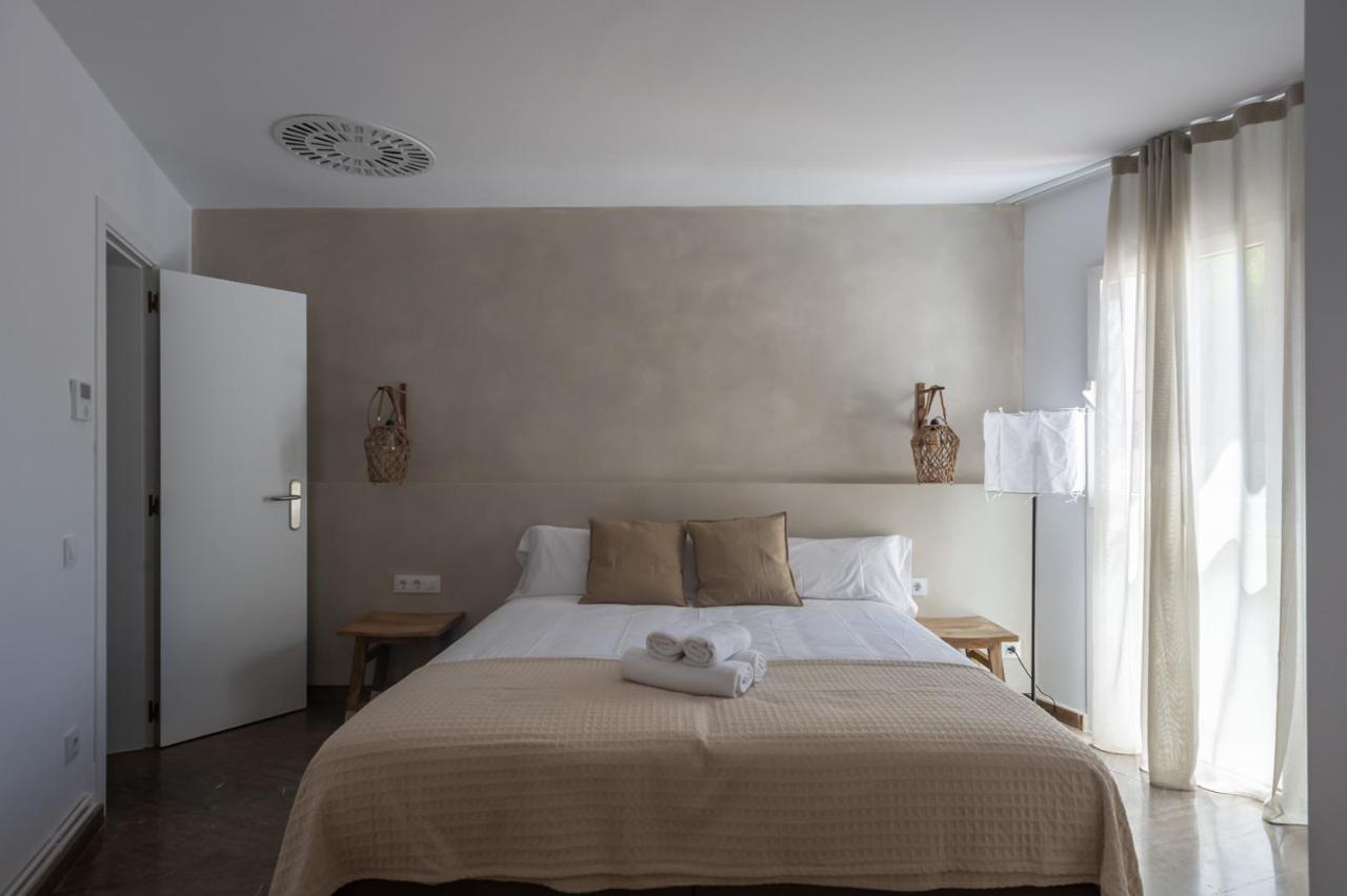 Hostal Es Niu De 塔马留 外观 照片