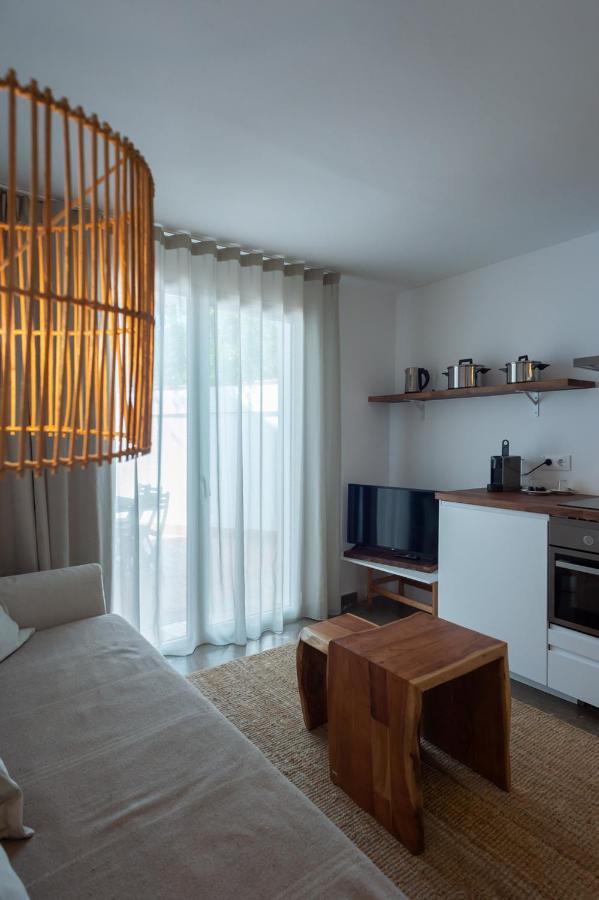 Hostal Es Niu De 塔马留 外观 照片