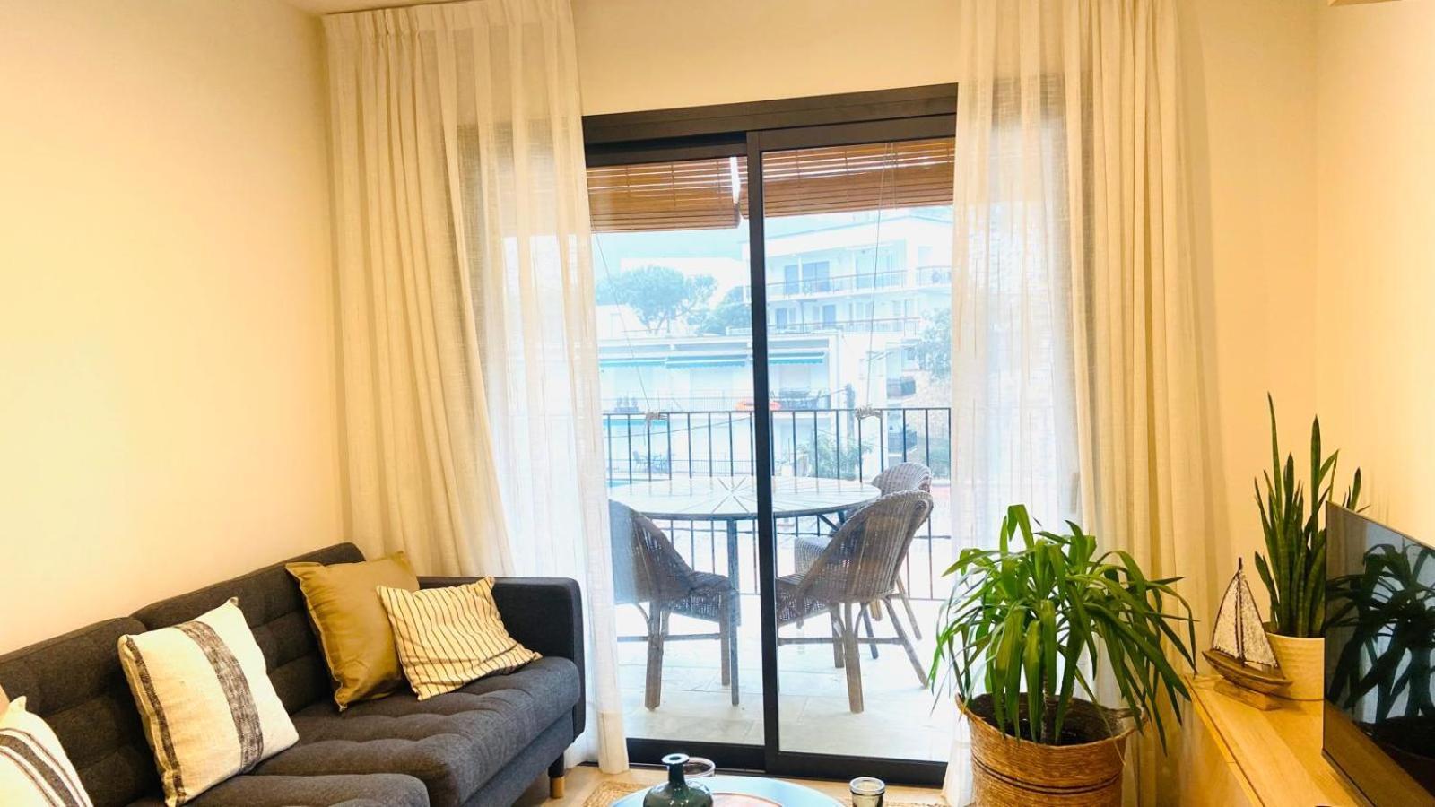 Hostal Es Niu De 塔马留 外观 照片